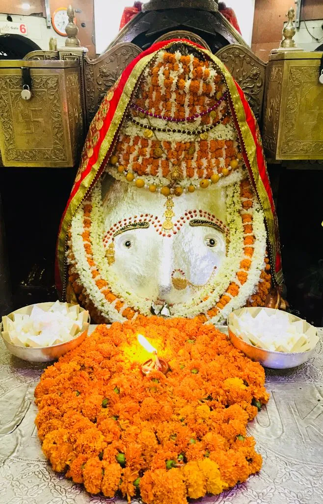 26 November Sunday Morning Aarti Darshan kalka ji mandir 🙏❤️… | Instagram